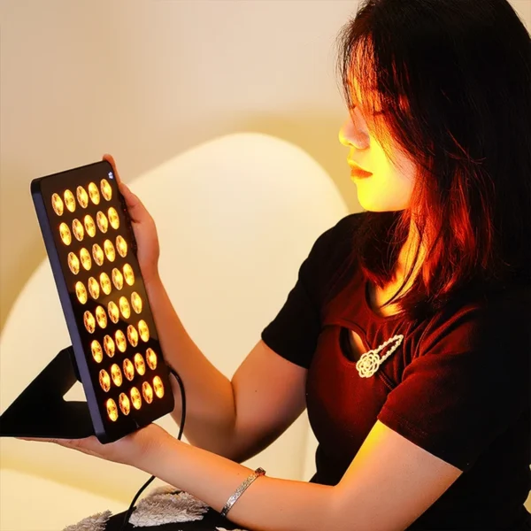 LED beauty panel light in use 2