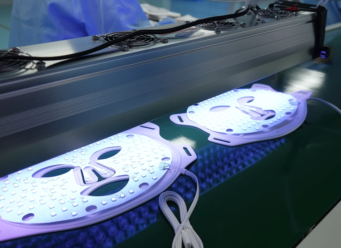 Produttore di maschere di fototerapia professionale